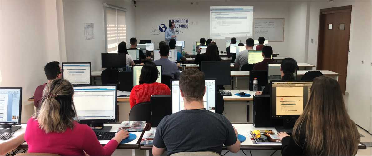 IPM Sistemas realiza curso gratuito de programação PHP em Rio do Sul