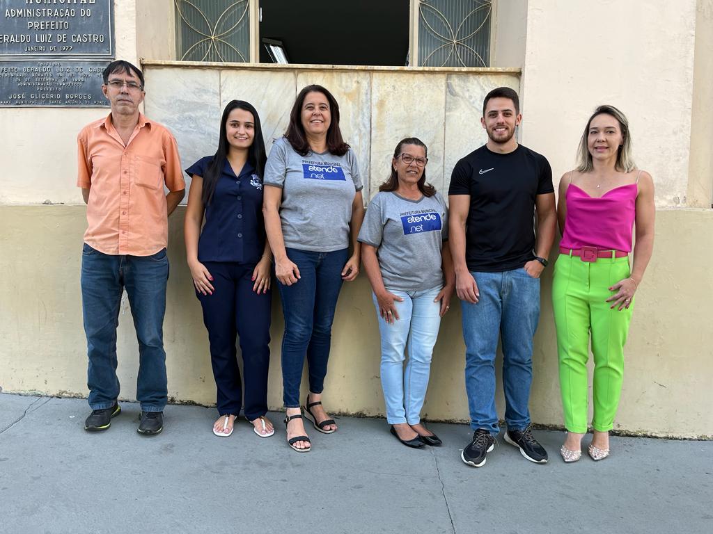 Equipe da Prefeitura de Santo Antônio do Monte que está à frente do projeto de modernização digital. Foto: Prefeitura/Divulgação.