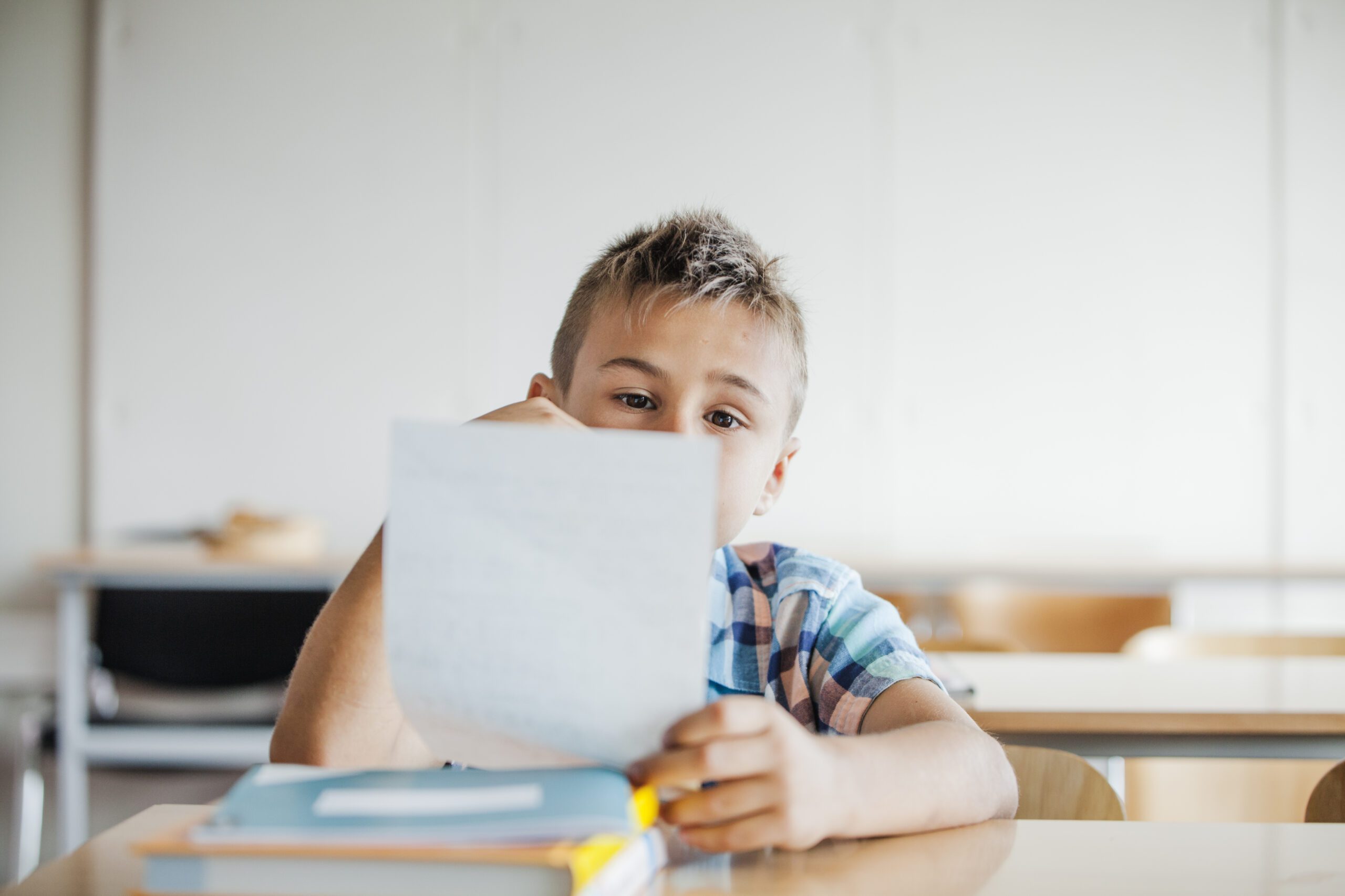 Inteligência Artificial no planejamento escolar: descubra o potencial dos dados que a tecnologia pode aproveitar para melhorar a educação.