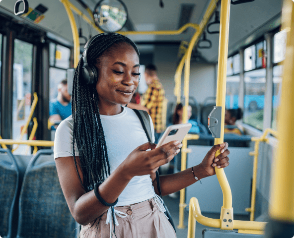 Autoatendimento na gestão pública municipal com o sistema de gestão Atende.Net permite que o cidadão acesse os serviços públicos por meio digital, sem filas.